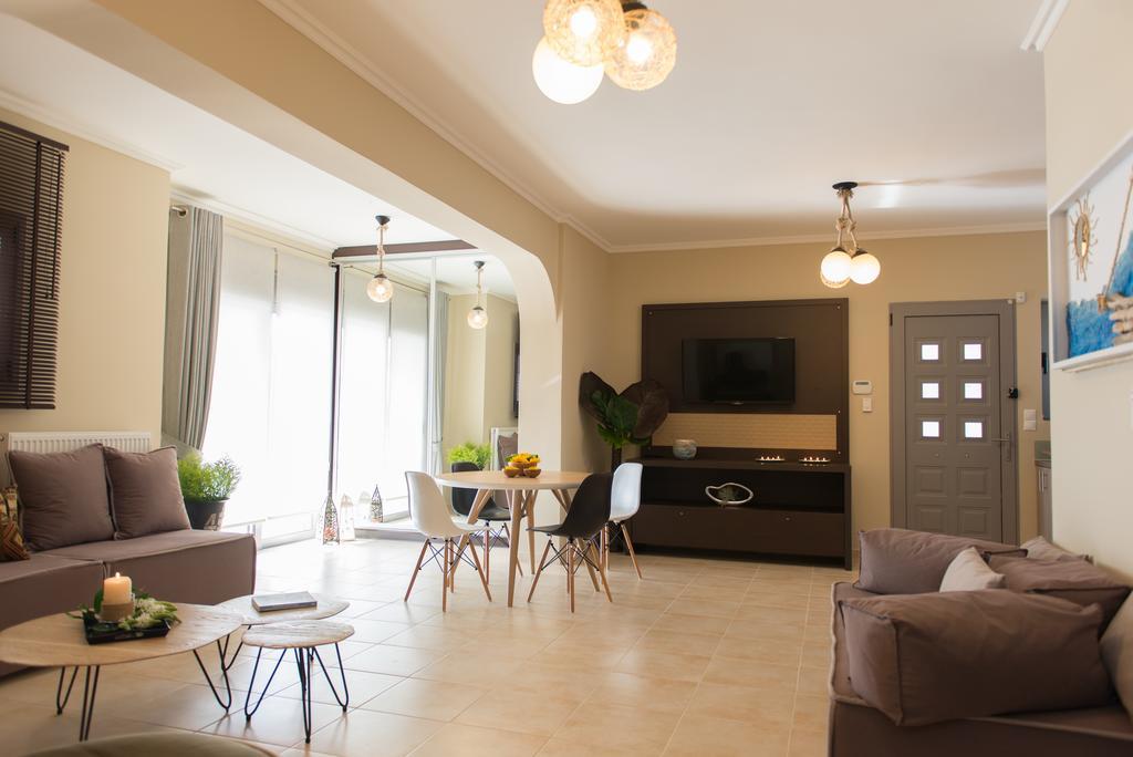 Villa Armonia Vouliagmeni insjö Exteriör bild