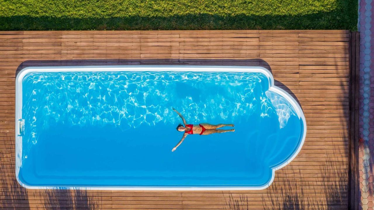 Villa Armonia Vouliagmeni insjö Exteriör bild