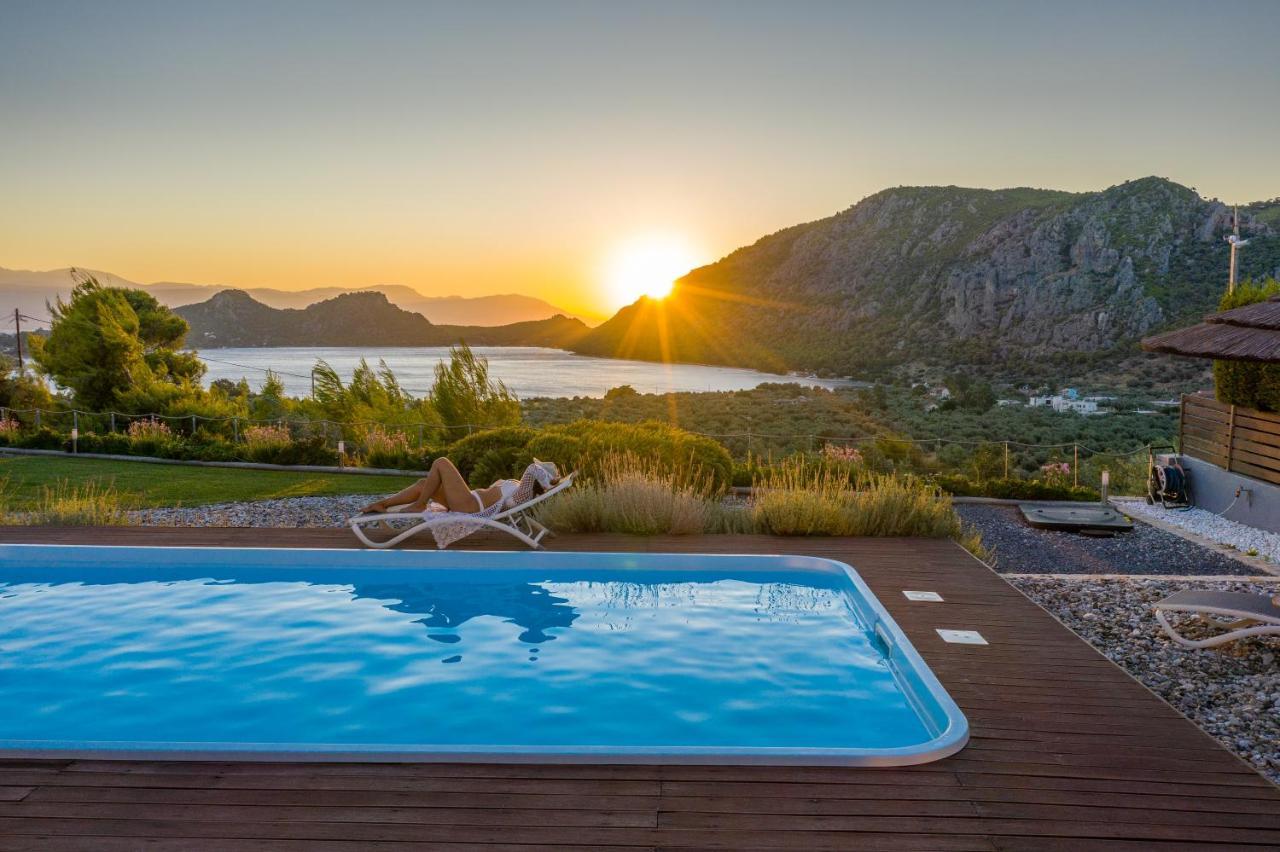 Villa Armonia Vouliagmeni insjö Exteriör bild